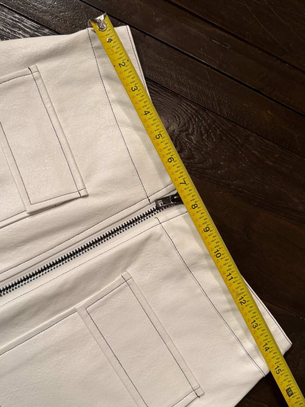 Wild Honey Ivory Front-Zip Utility Mini Skirt - Picture 8 of 10